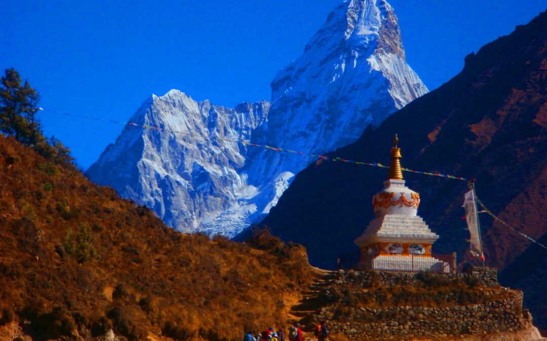 EVEREST BASE CAMP TREK: THE ADVENTURE OF A LIFETIME!